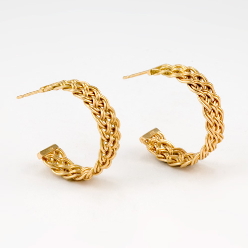 Bar Island Curl Earrings in 18k yellow gold by Tamberlaine