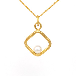 Forged Link Pearl Necklace